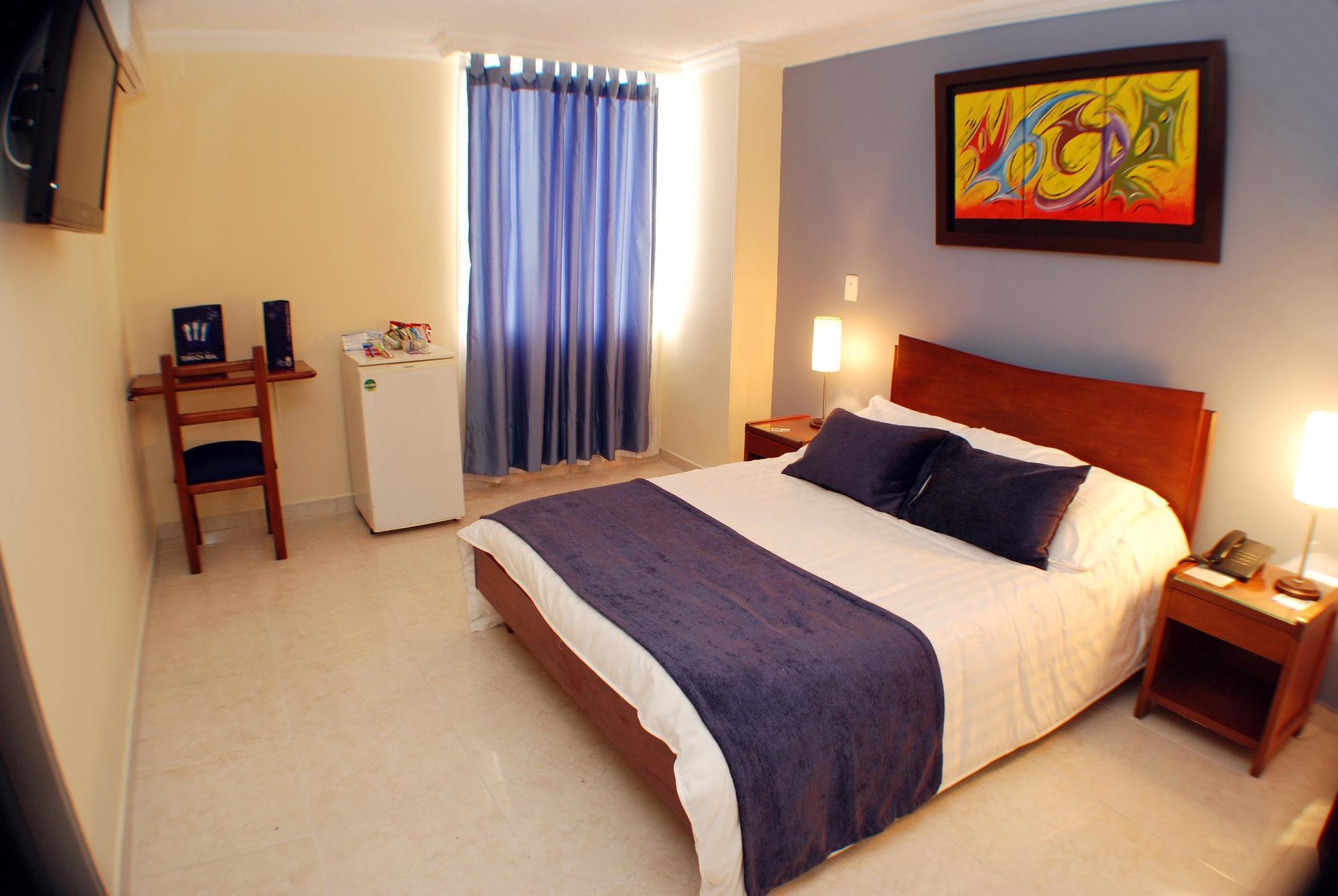 Hotel Plazuela Real Bucaramanga Kültér fotó