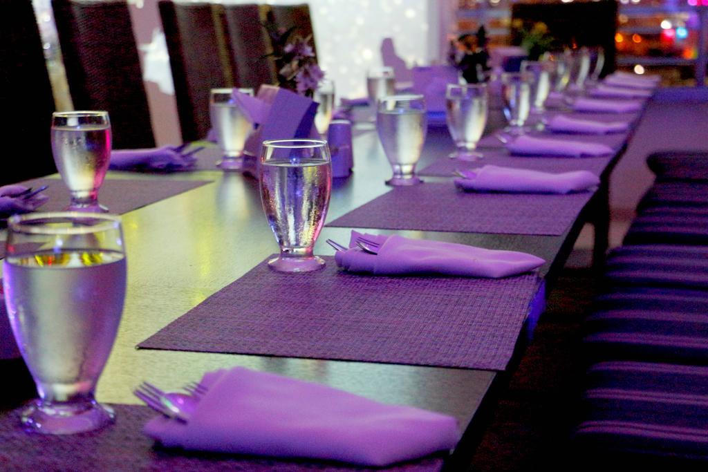 Hotel Plazuela Real Bucaramanga Kültér fotó